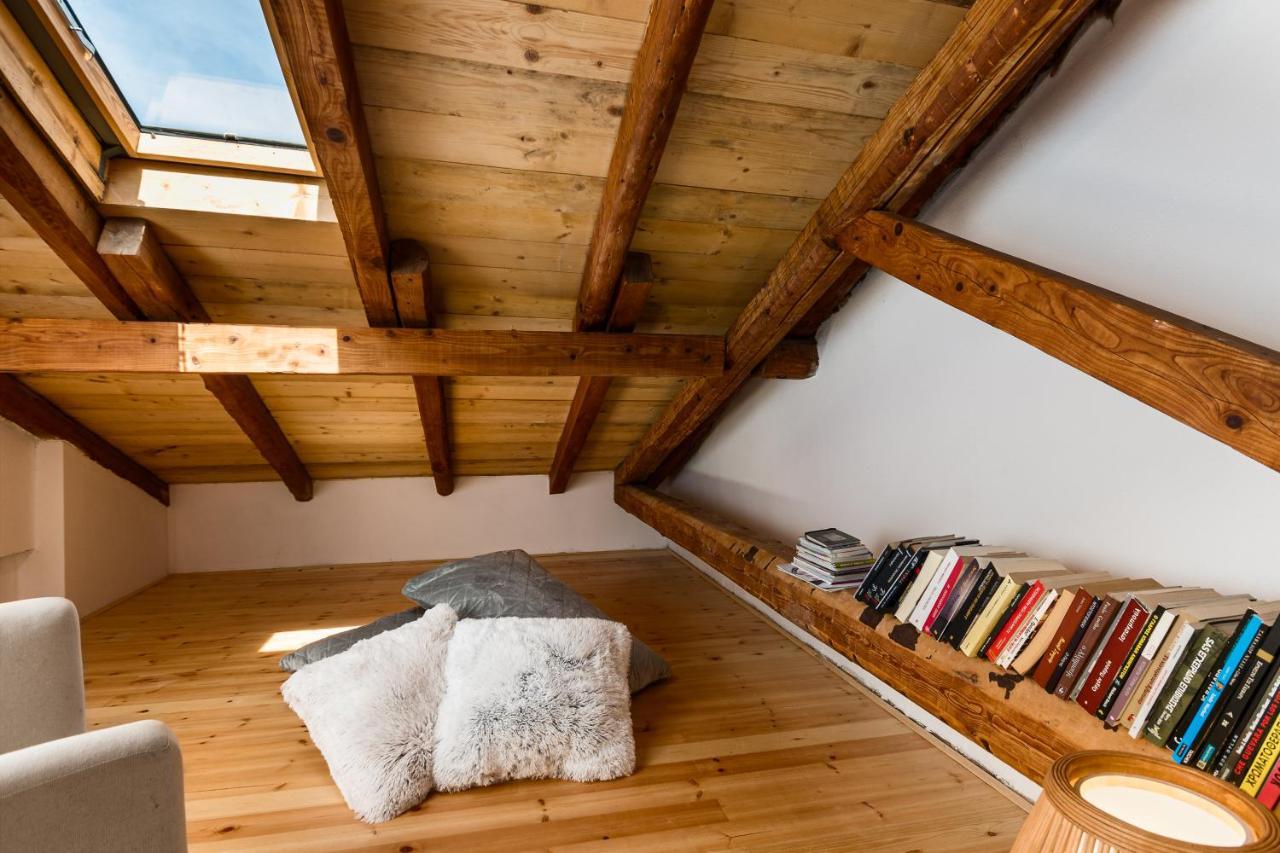Eloise Apartments Ágios Matthaíos 外观 照片